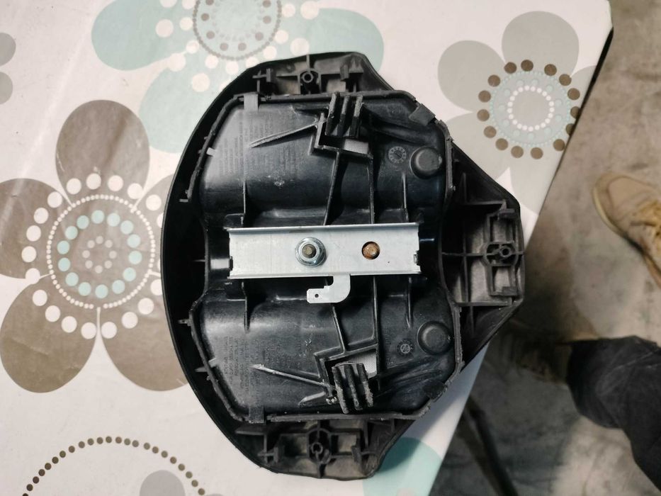 Airbag volan pentru Renault și Megane/ Scenic 3 și Peugeot