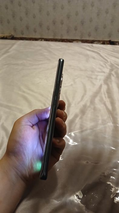 Honor X9B holati ideal