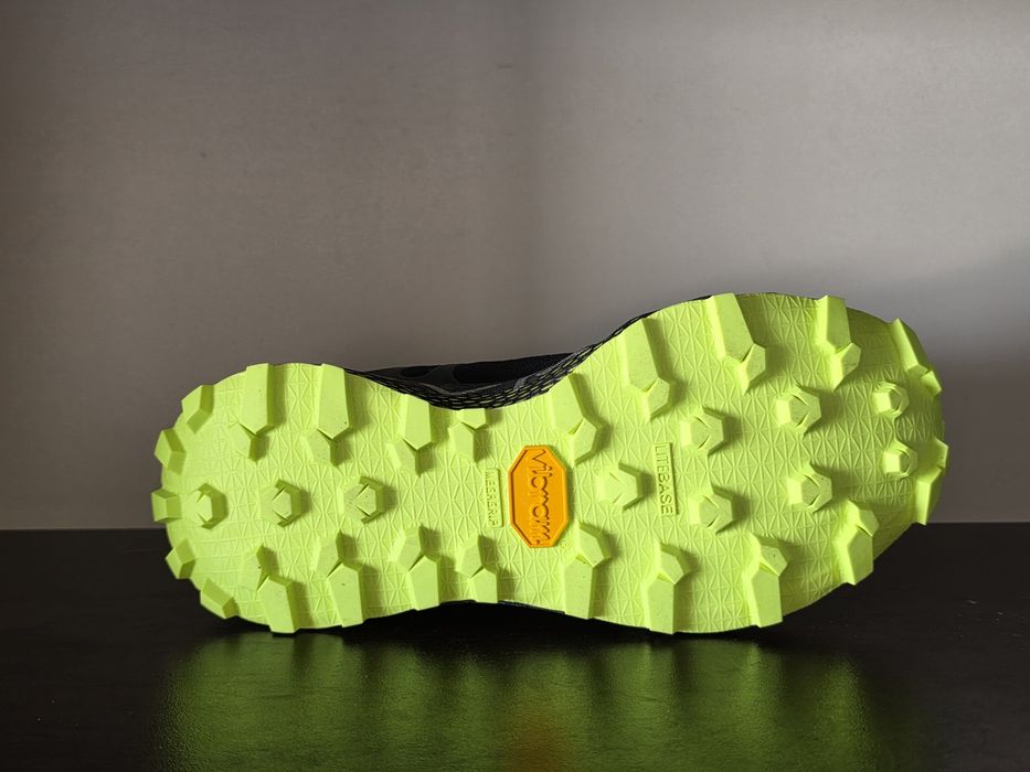 Under Armour HOVR™ Machina Off Road Running 43номер 27.5см Стелка Нови