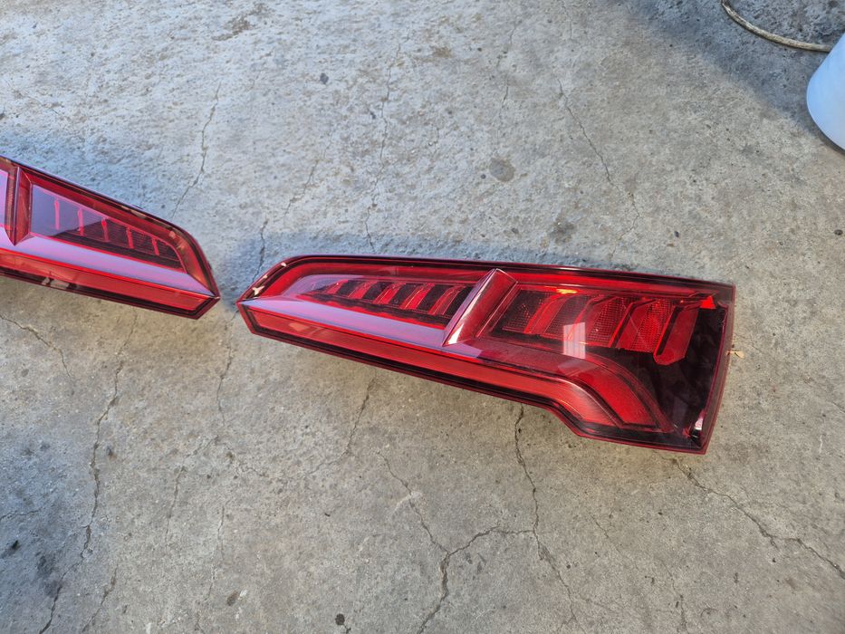 Stop stanga-dreapta Audi Q5 FY 80A 2016-2020