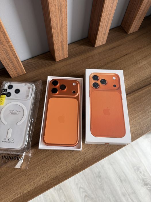 Iphone 17 Pro Orange - Ca Nou
