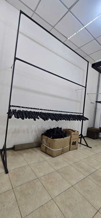 Продаю оптом вешалки для одежды