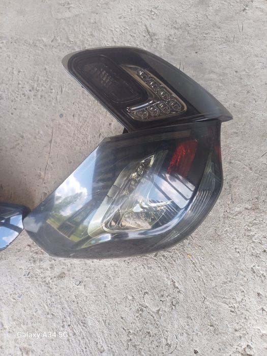 Vând triple  Opel astra j