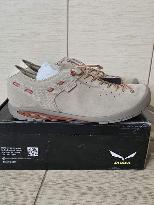 Ghete de munte , trekking, diverse marimi barbati femei, noi