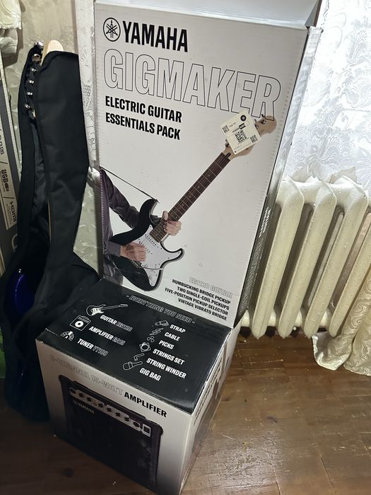 Электрогитара YAMAHA