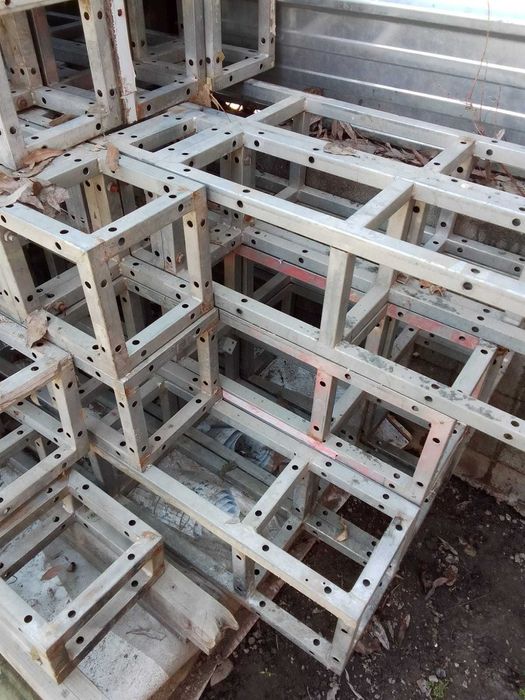 Ферма квадратная 20х20