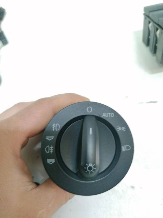 Bloc lumini Buton torpedou check buzzer cheie Audi A6 C6