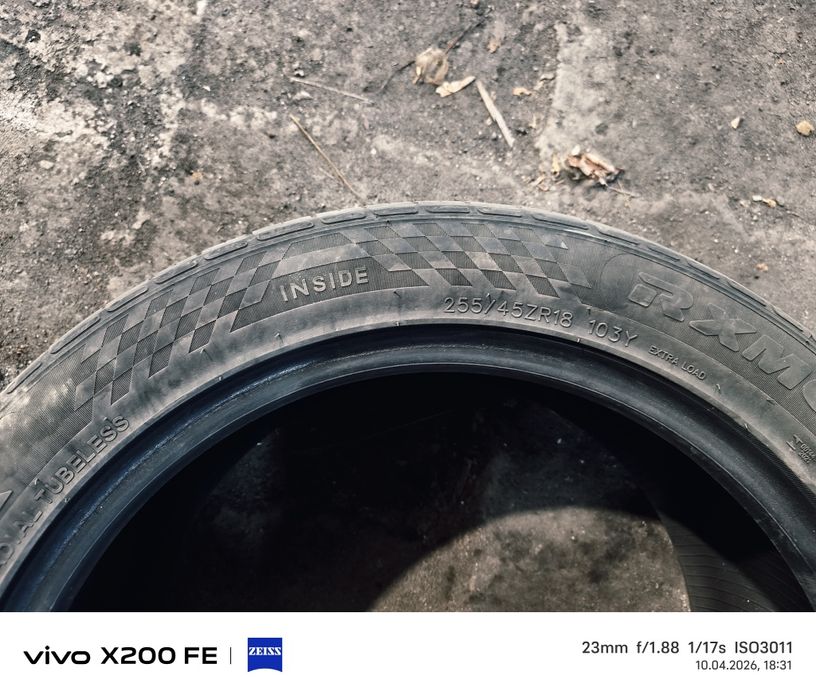 Продам резину размер 255/45/18