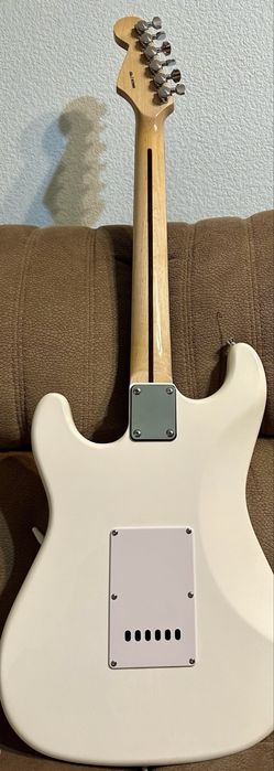 Кастомная электрогитара Fender Stratocaster