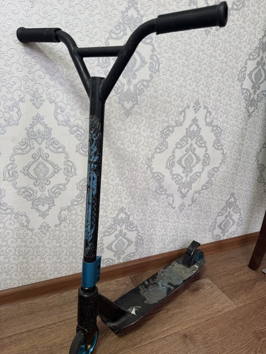 Трюковой самокат, б/у цена 4500