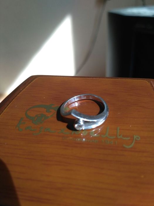 Эксклюзивное Кольцо с бриллиантом