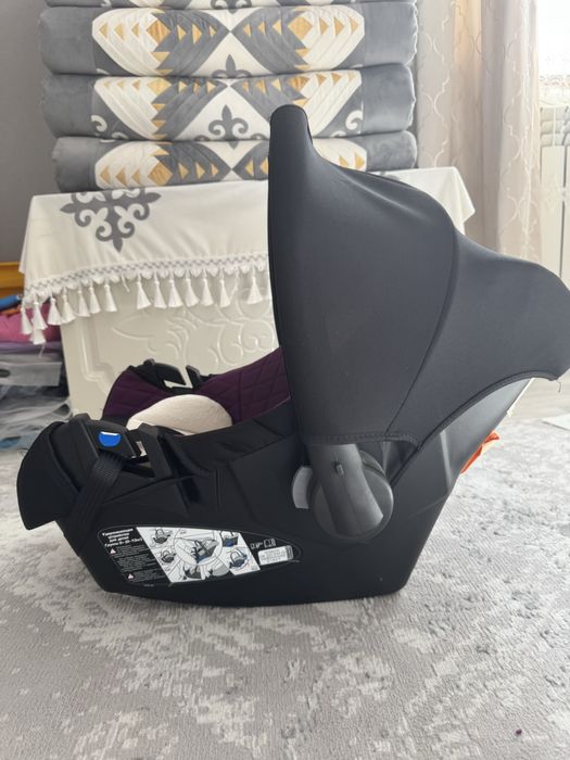 Детское автокресло