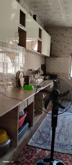 Srochna Raysentrda 4,5 soʻtih uchaska Sotiladi 75%tayyor Honodon