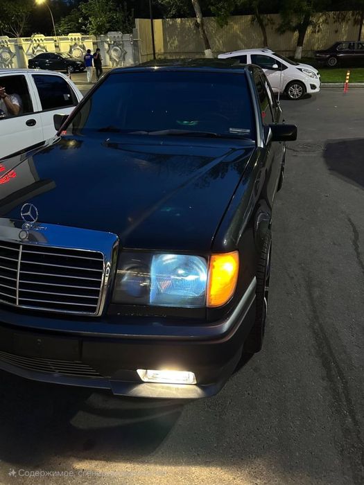 Mercedenz Benz W124 E230