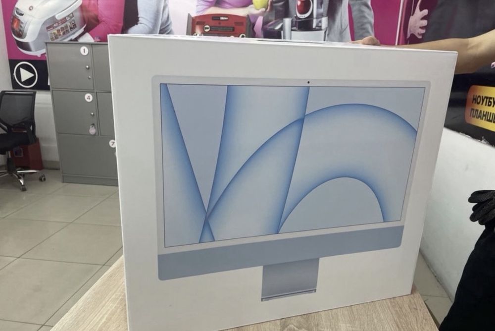 iMac 24 M1 8/256 GB SSD