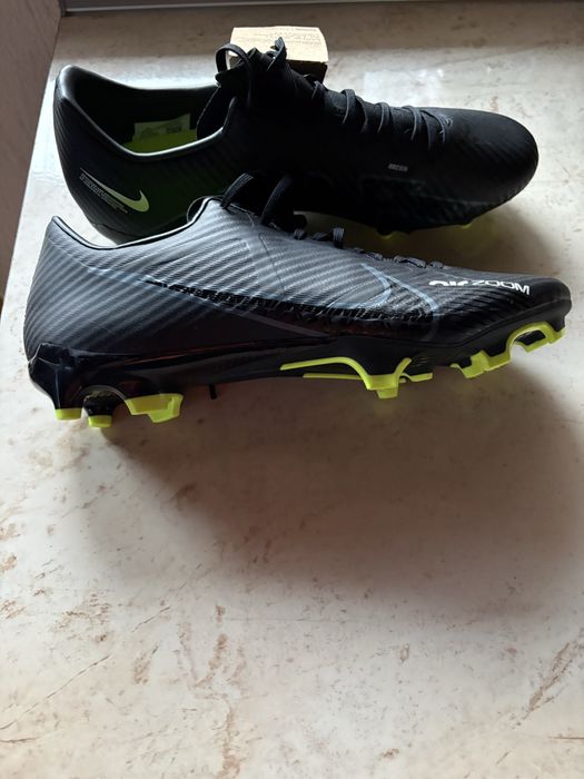 Бутонки nike оригинални 43