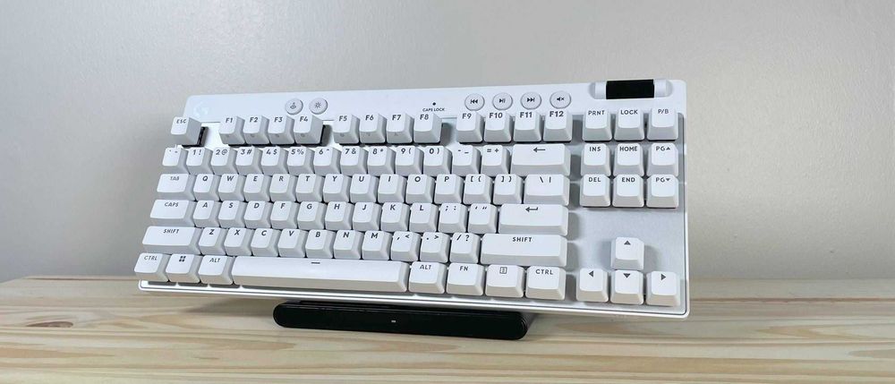 Клавиатура Logitech PRO XTKL RAPID