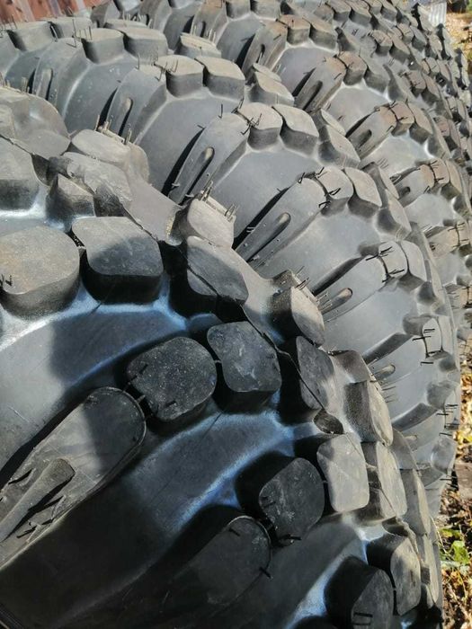 Продаю новые шины на грейдер ДЗ-98 Forward Industrial 140 16,00x--24