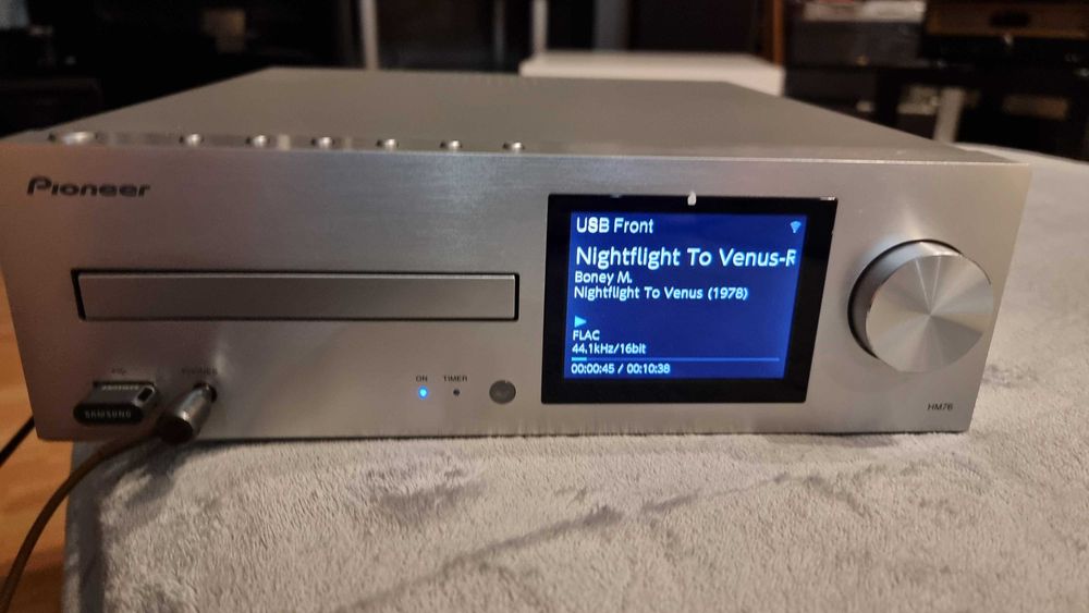 Стереосистема Pioneer X-HM76