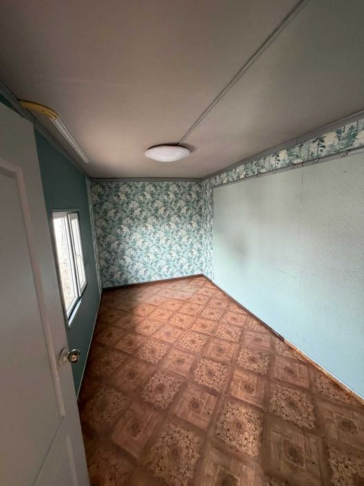 Жилой вагончик, контейнер