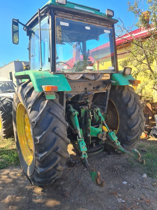 De vanzare tractor johndeer 3640 in stare de functionare