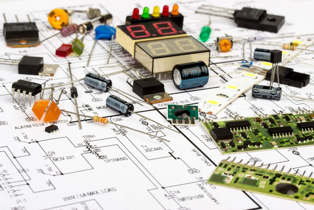 Proiectare/realizare circuite electronice si PCB