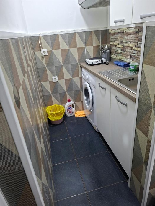 Proprietar – Vând garsonieră mobilată/utilată, Țiglina 1, bloc I5, etaj 7