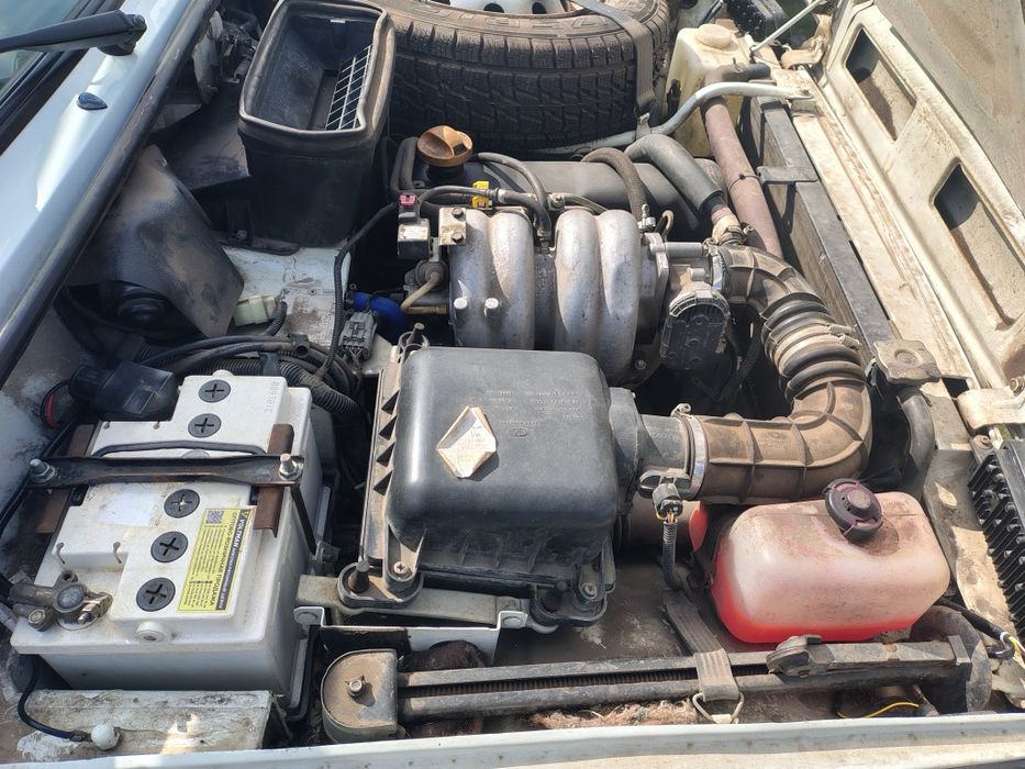 Нива 2121 продам.