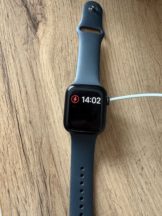 Apple watch Gen 2 Gps 44 mm