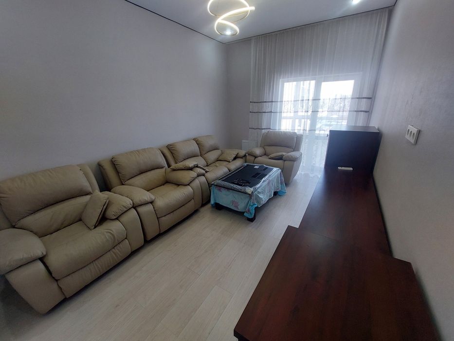 Продам кресло диван