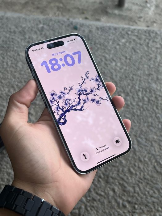 Iphone 14 pro Белая