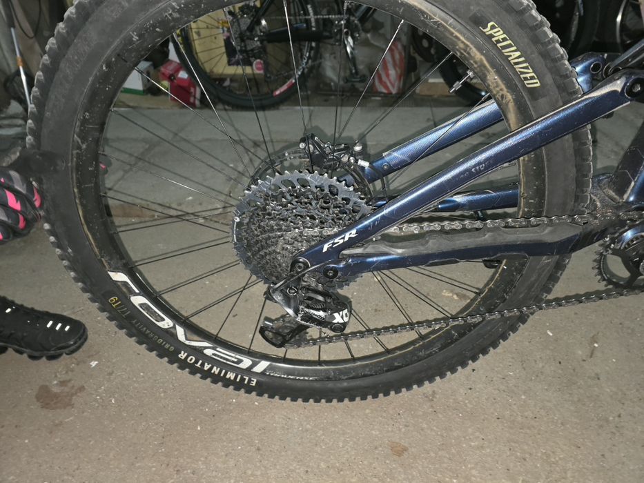 Specialized stumpjumper pro carbon 2019 XL приемам бартер