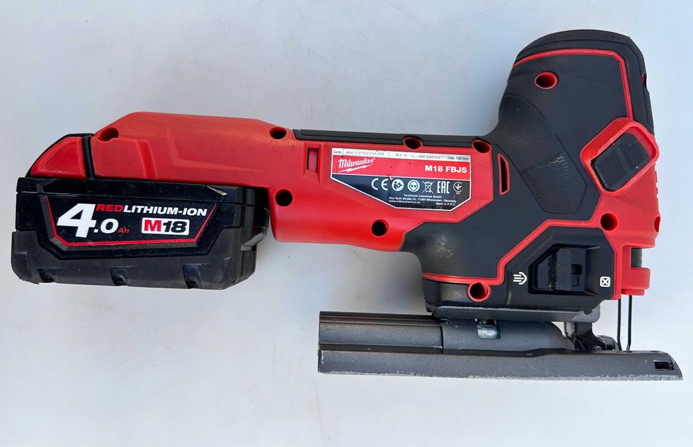 Milwaukee M18 FBJS - Безчетков прободен трион 2x18V 4.0Ah перфектен!