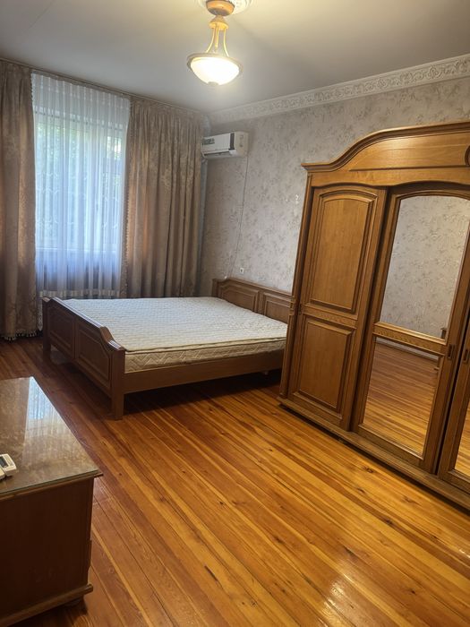 Сдаю банкоскую квартиру в центре рядом с метро Новза