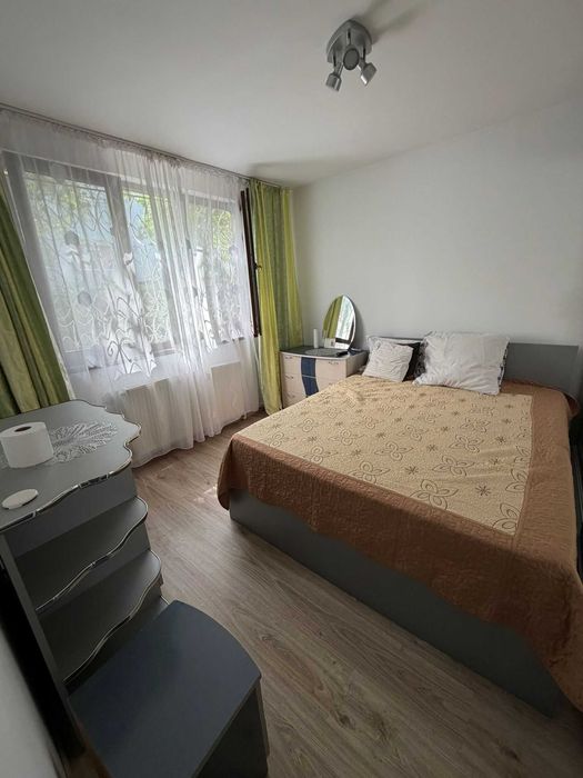 Apartament 3 camere Tiglina 1 Strada Saturn, parter