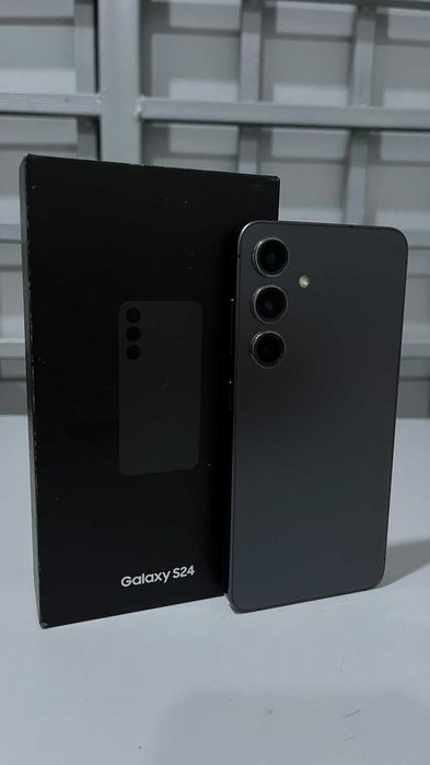 Samsung Galaxy S24(Аса Абая 113Г)лот 1О78136