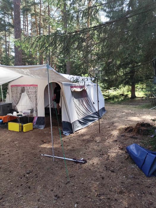 Продавам ремарке палатка