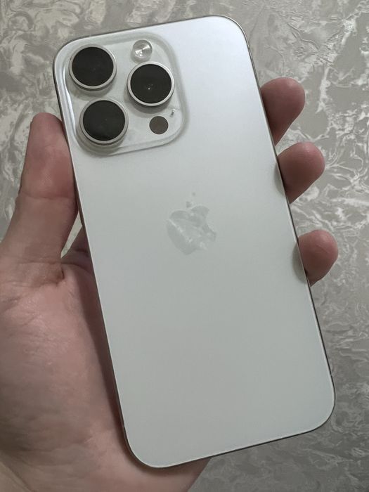 Iphone 15 pro silver oq