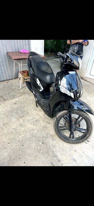 Peugeot tweet 50cc