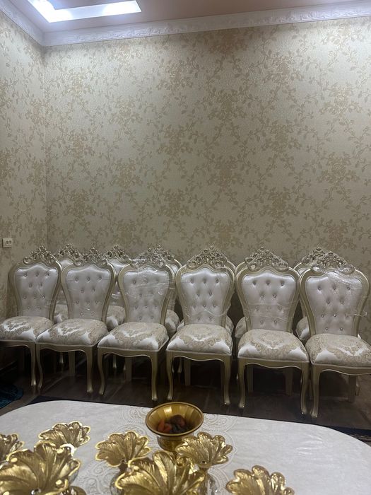 12 talik stol stul sotiladi