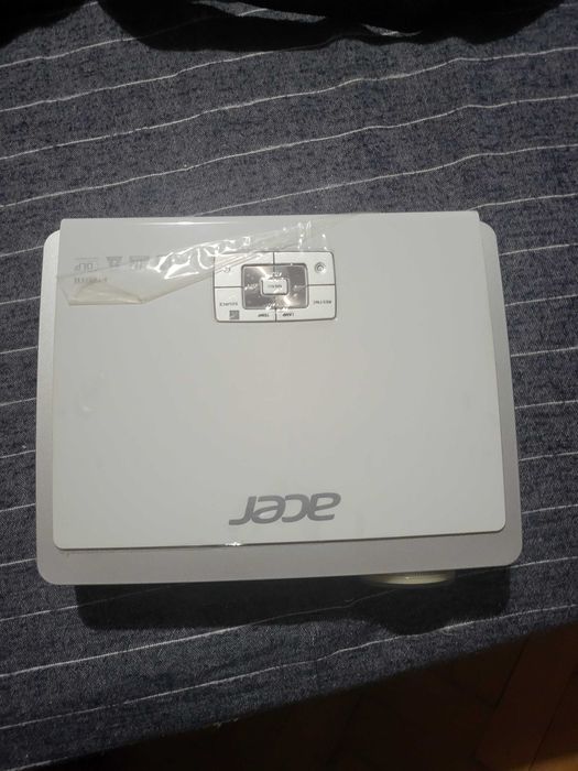 Проектор ACER k330