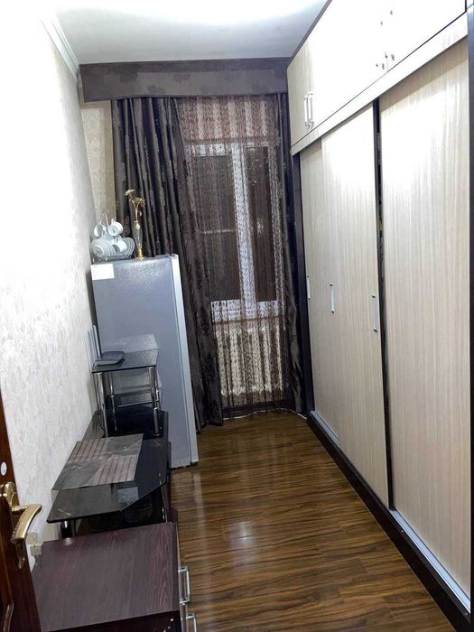 метро Айбек  3/3/9  74 м²