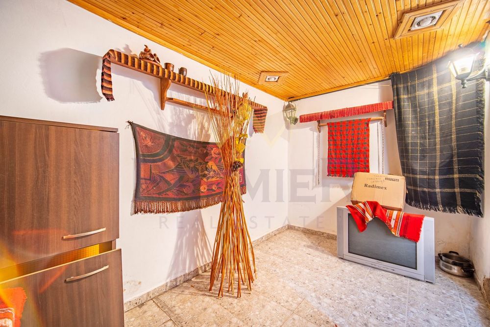 Продава се Двустаен апартамент в Варна, Общината - 39 кв.м за 3462 €/кв.м - Снимка #7