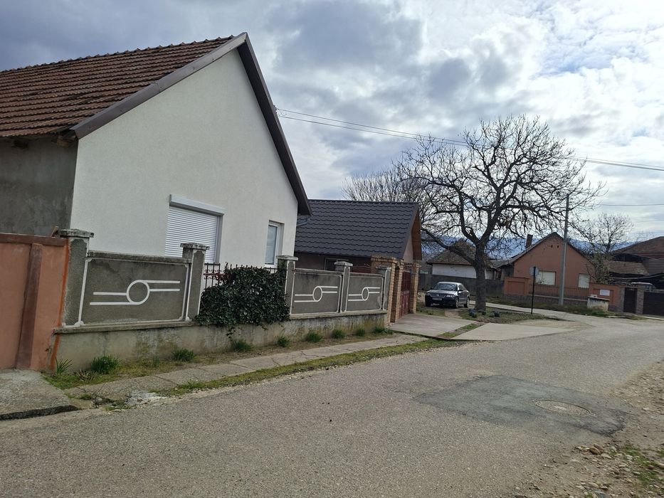 Casă de vânzare in Covasant