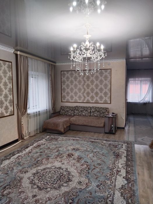 Коттедж продаётся.