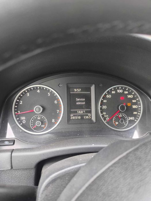 Продавам VW - Tiguan
