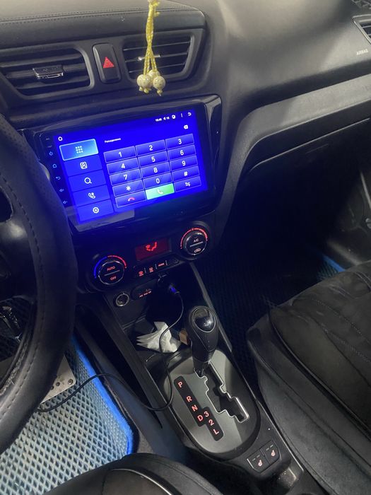 Продам машину kia rio