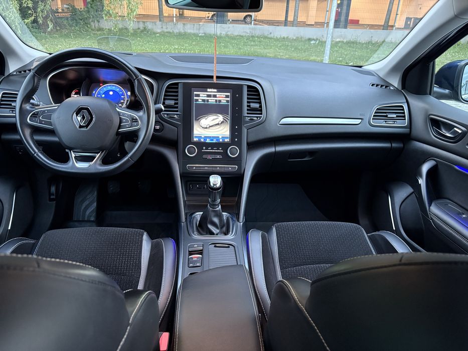 Renault megane an 2018 stare impecabila
