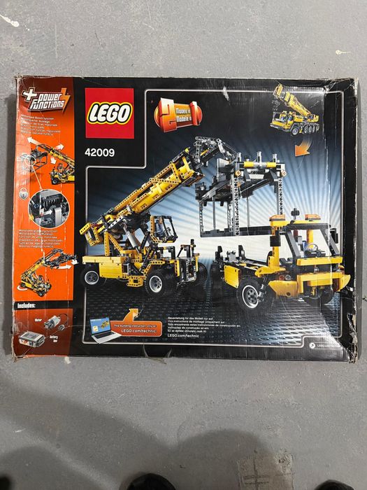 Продам Lego Technic Mobile Crane MK II