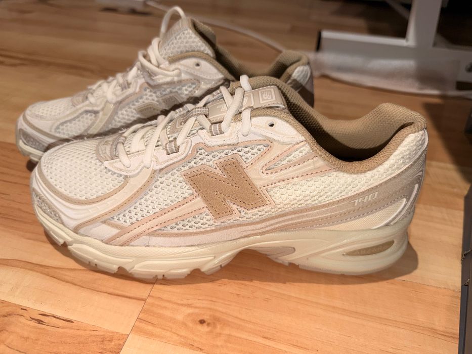 Дамски маратонки new balance,размер 41,5
